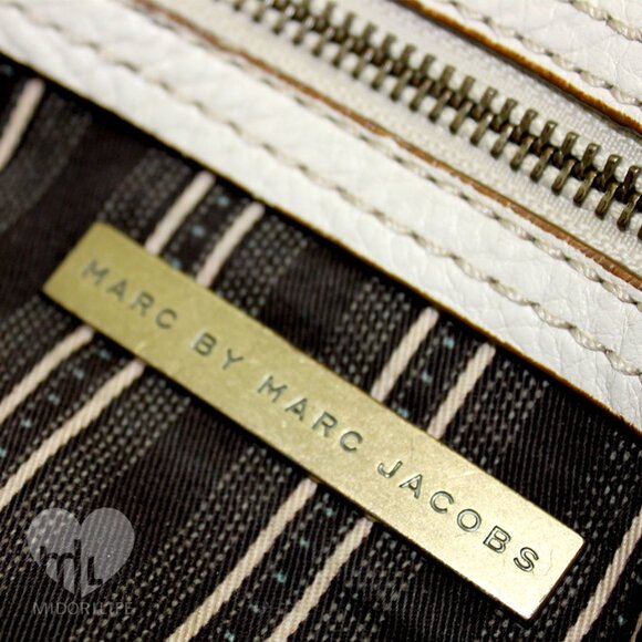 MARC BY MARC JACOBS Vintage Softy Top Handle Handbag - Picture 11 of 15